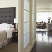Aparthotel Aka White House 4*