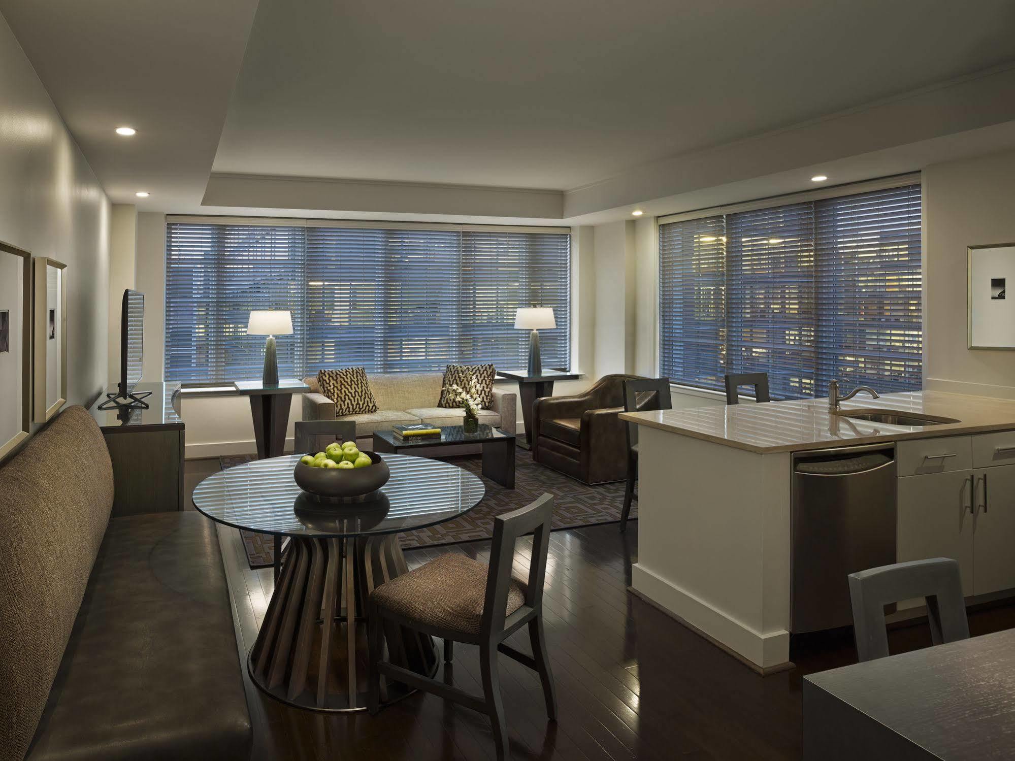 Aparthotel Aka White House Washington